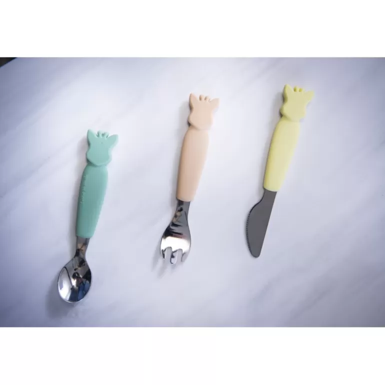 Shop Sophie la girafe Set de couverts inox et silicone